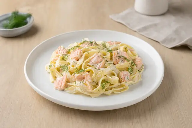 Symbolbild: Pasta mit Lachs