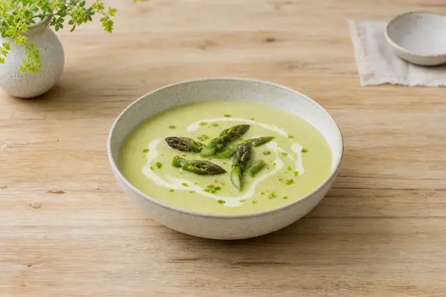 Symbolbild: Spargelcremesuppe
